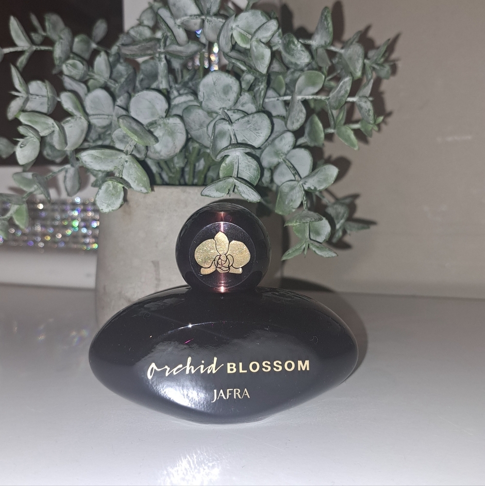 JAFRA Orchid Blossom Perfume - Black and Gold